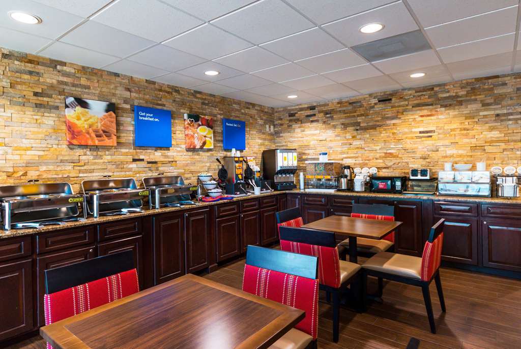 Comfort Inn & Suites Lakeside Eagle Pass Restaurant photo